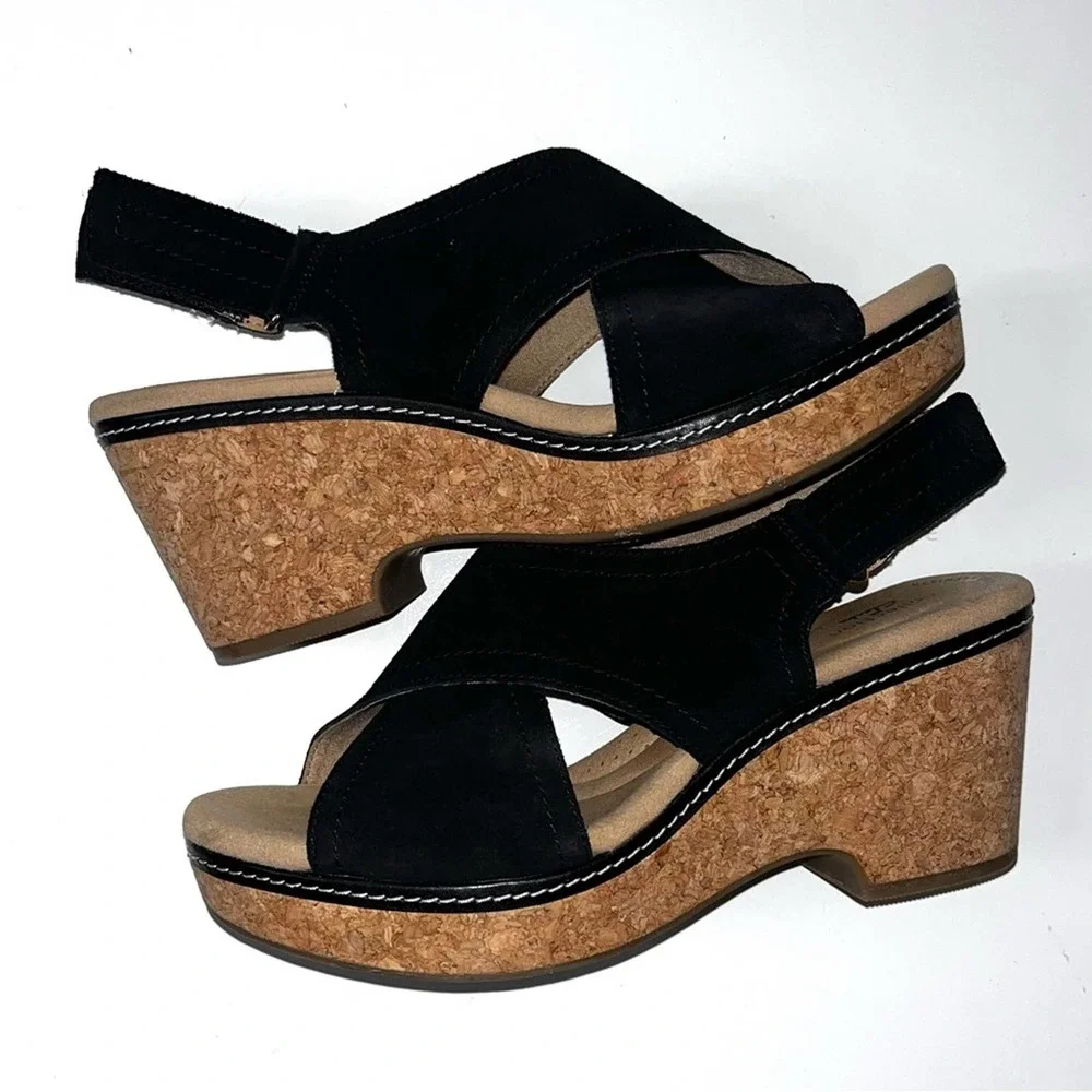 Clarks Black Suede Wedge Sandals Size 9 - Picture 8 of 12